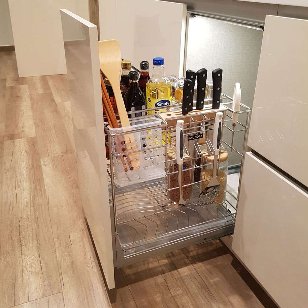 Kệ gia vị đa năng với ray âm giảm chấn