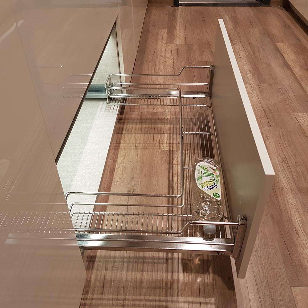 Pull-out under sink unit with soft-close slides