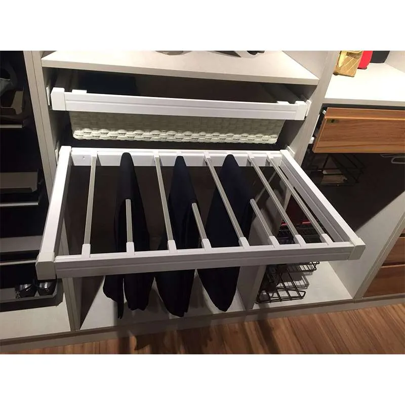 Giá Treo Quần  Có Ray Giảm Chấn